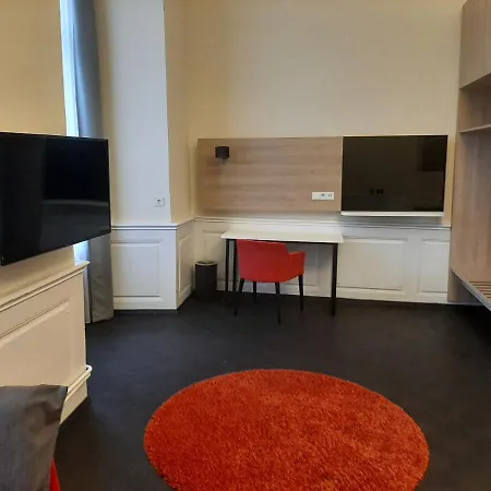 Auf Schloss Beuggen 3*